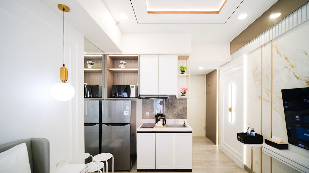 modern and cozy studio at benson supermall mansion apartment