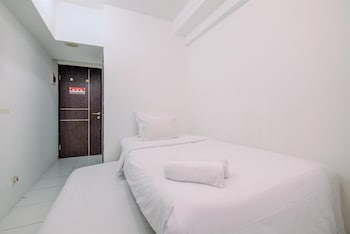 simply look studio at mont blanc bekasi apartment