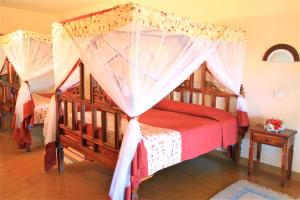 Voi Wildlife Lodge,Tsavo>>Taita-Taveta County,4 star