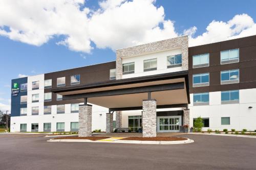 holiday inn express reedsburg dells area an ihg hotel