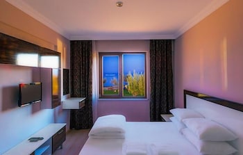 jura hotels altinoluk thermal