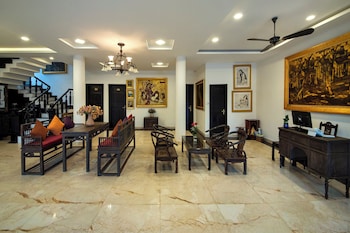 art museum villa hoi an