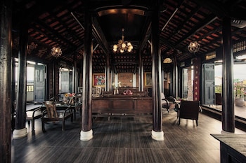 art museum villa hoi an