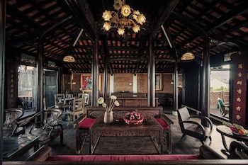 art museum villa hoi an