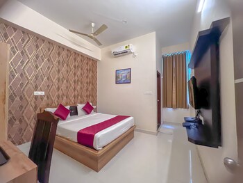hotel grand vista inn