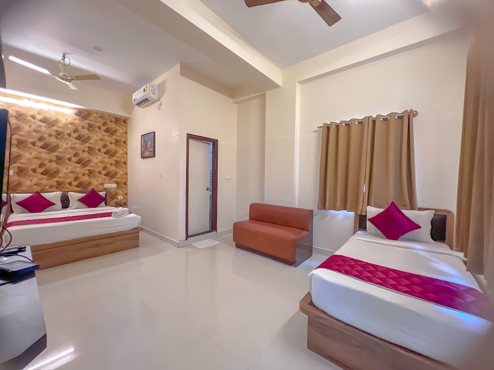 hotel grand vista inn