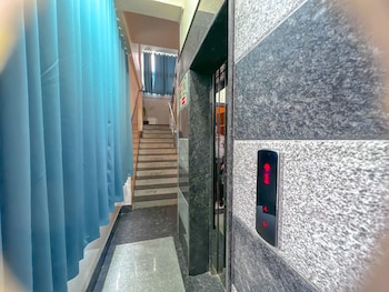 hotel grand vista inn