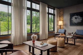 cloudland at mclemore resort lookout mountain curio by hilton