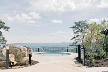 cloudland at mclemore resort lookout mountain curio by hilton