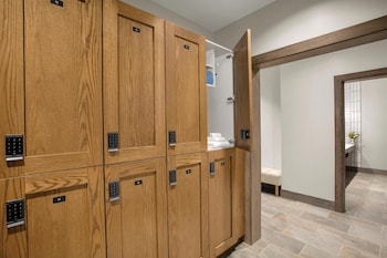 cloudland at mclemore resort lookout mountain curio by hilton