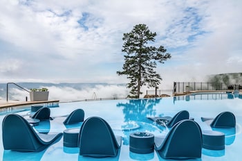 cloudland at mclemore resort lookout mountain curio by hilton