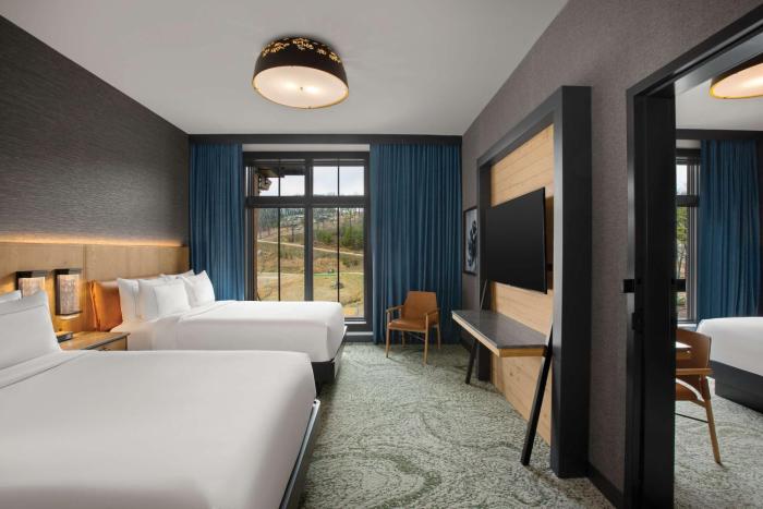 cloudland at mclemore resort lookout mountain curio by hilton