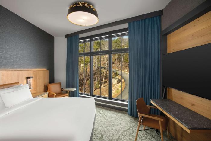 cloudland at mclemore resort lookout mountain curio by hilton