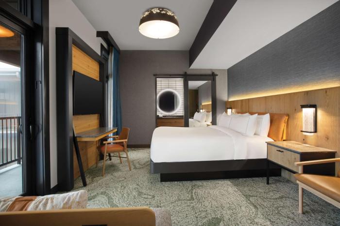 cloudland at mclemore resort lookout mountain curio by hilton