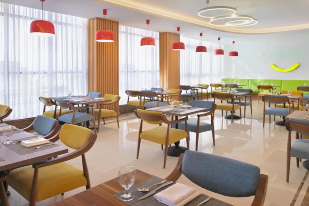 holiday inn jeddah corniche an ihg hotel