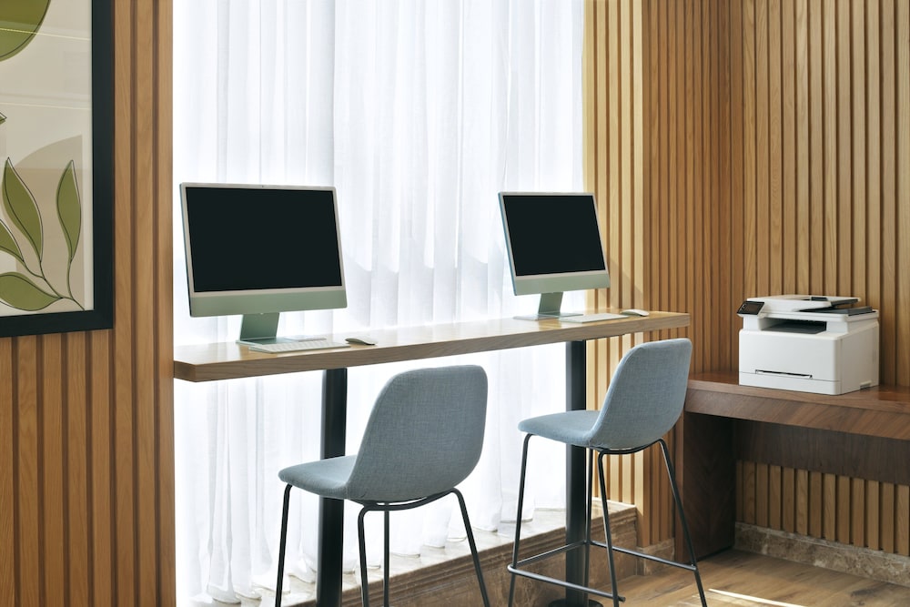 holiday inn jeddah corniche an ihg hotel