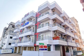 hotel lake view