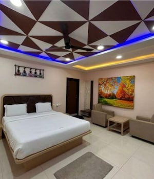 Fabhotel Prime Ravila Grand,Miyapur,3 star