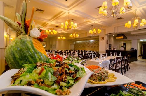 royal plaza hotel