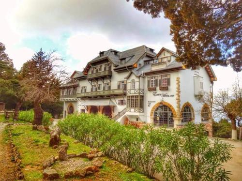 elafos hotel