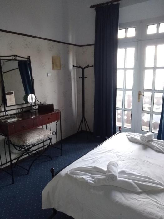 elafos hotel