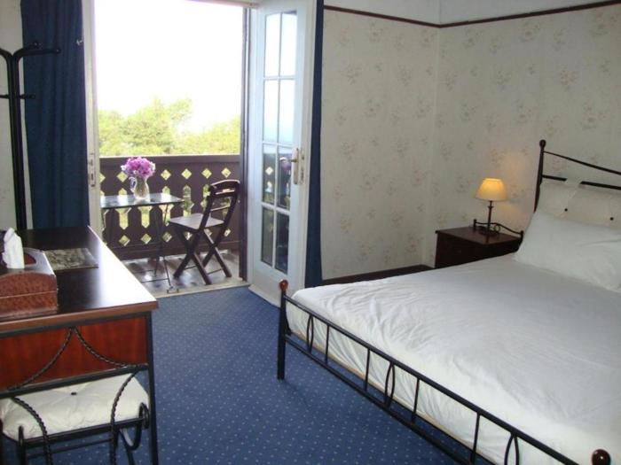elafos hotel