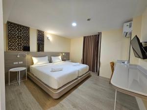 one budget chiangrai phahonyothin