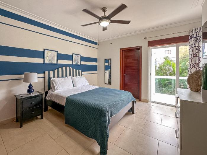 beautiful 2 br apartment with bbq