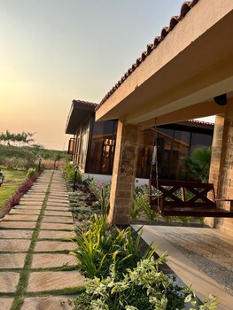 the blackbuck trails velavadar