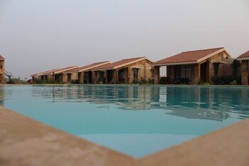 The Blackbuck Trails Velavadar,India>>Bhavnagar,3 star