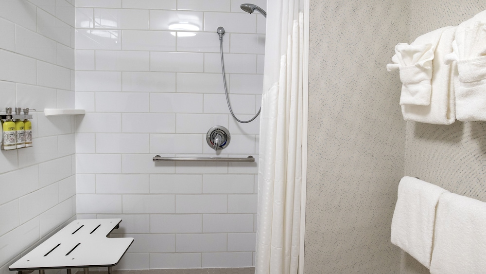 holiday inn express hillsville by ihg