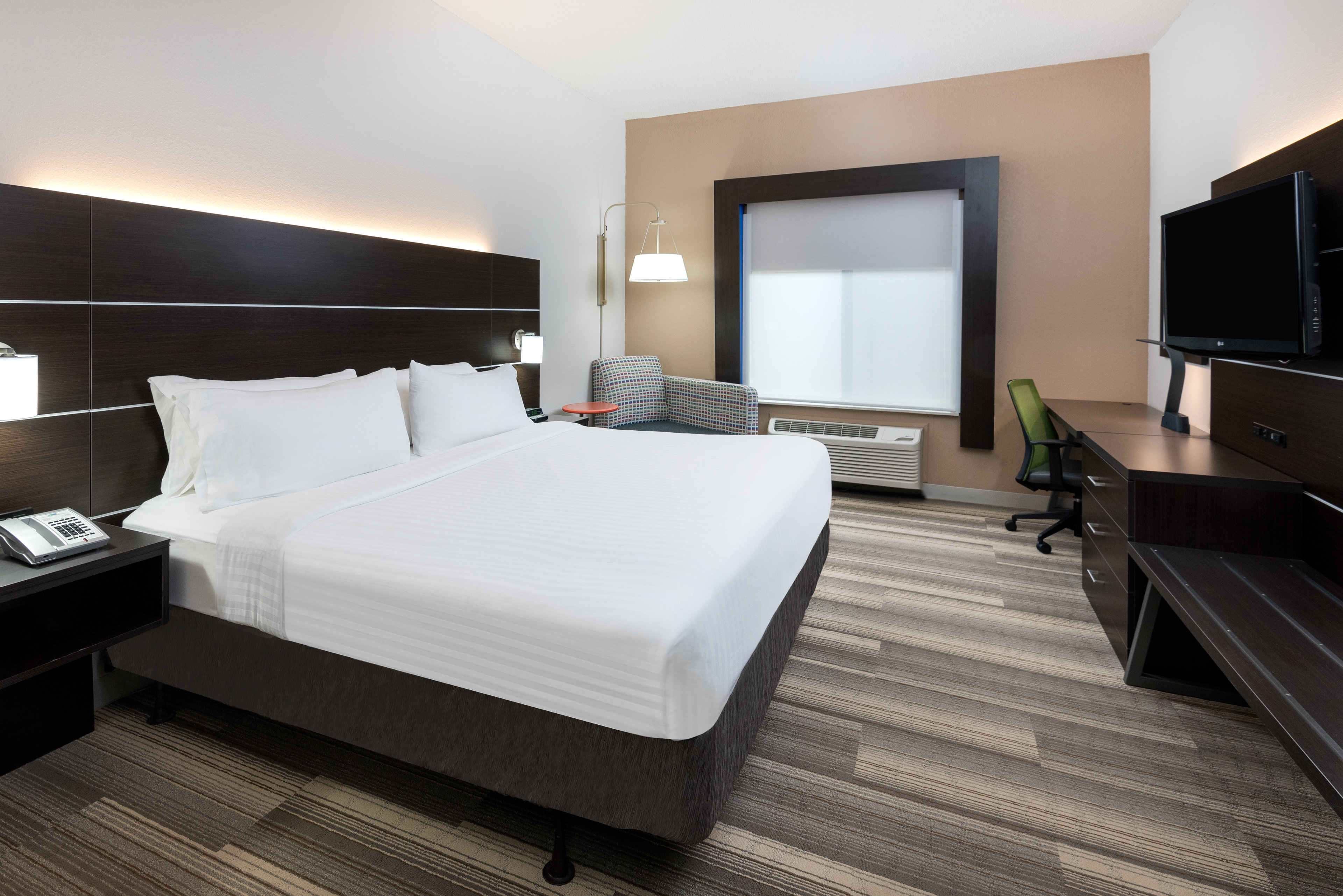holiday inn express hillsville by ihg