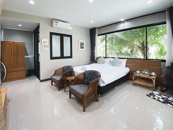 beaver club homestay