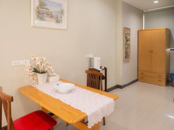 beaver club homestay