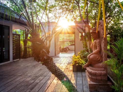 beaver club homestay