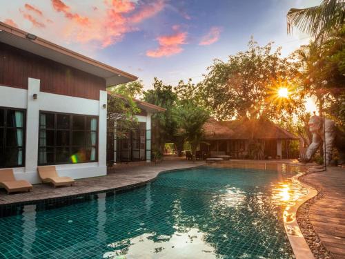 beaver club homestay