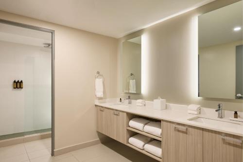 casa costera isla verde beach apartments by marriott bonvoy