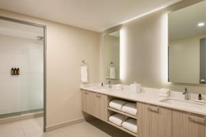 casa costera isla verde beach apartments by marriott bonvoy