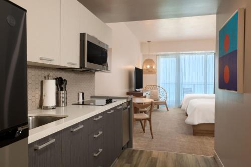 casa costera isla verde beach apartments by marriott bonvoy