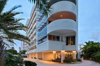casa costera isla verde beach apartments by marriott bonvoy