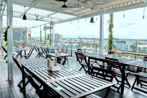 cordela inn r sukamto palembang