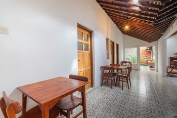 griya bansu ndalem ibu