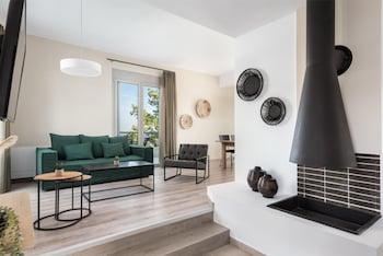 cavos boutique homes