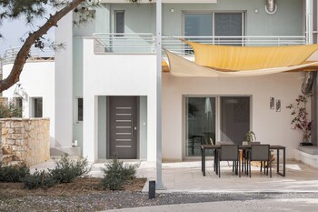 cavos boutique homes