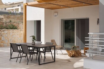 cavos boutique homes