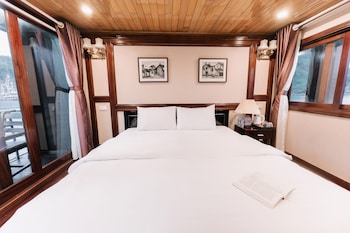 honey boutique cruise