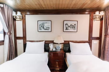 honey boutique cruise