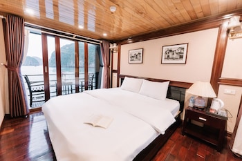 honey boutique cruise