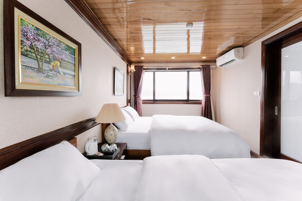 honey boutique cruise