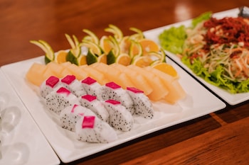 honey boutique cruise